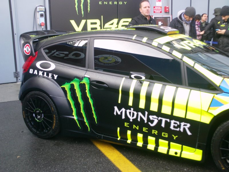 focuswrcmonzarallyshowvalentinorossi.jpg