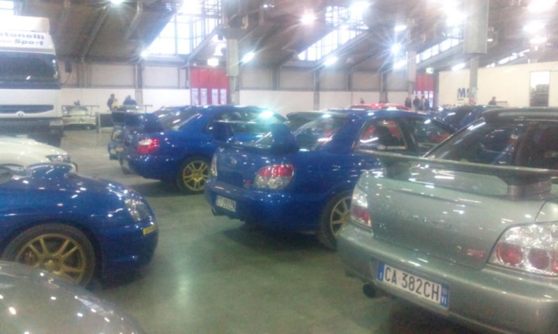 paddockmotorshowbolognateamvmaaaa.jpg