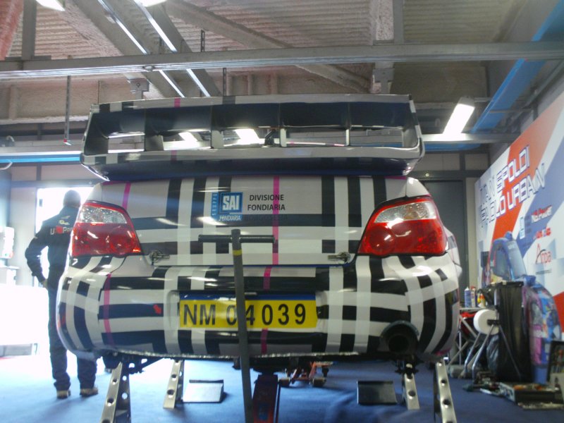boxspoldiivansubaruimprezawrc2.jpg